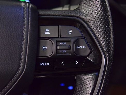 Used 2022 Toyota Tundra TRD Pro AWD/4WD image 21