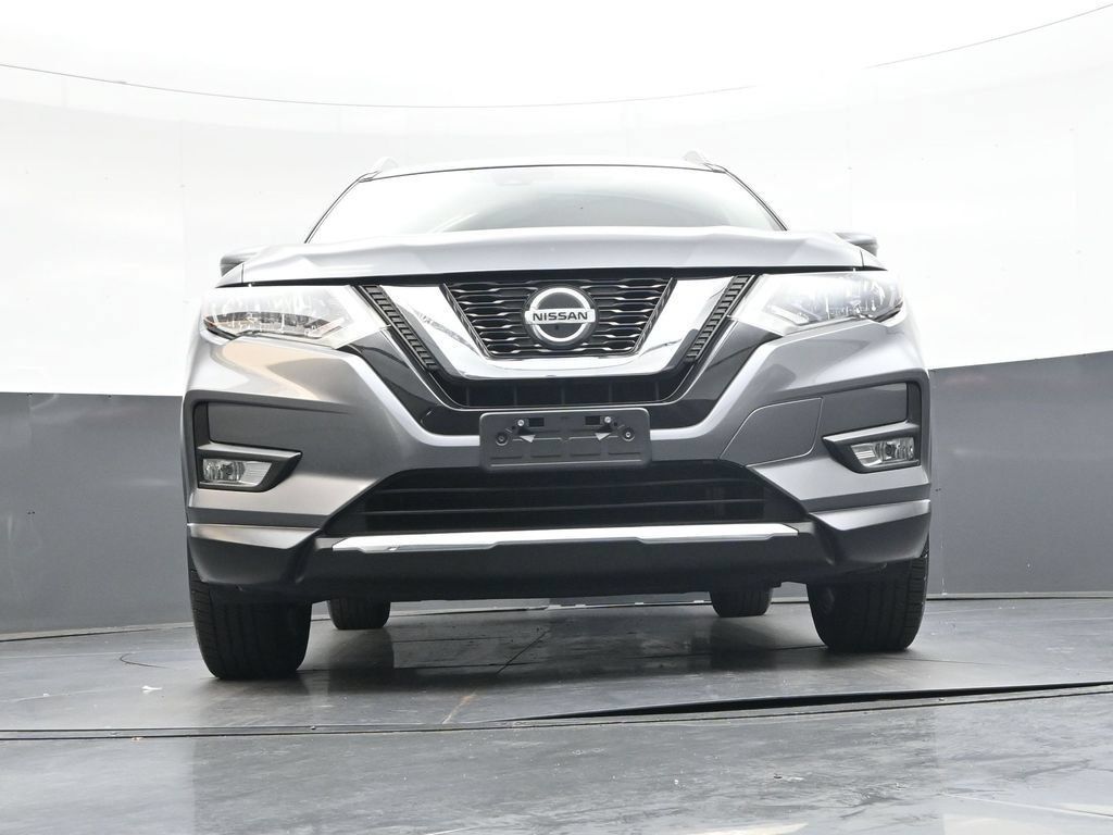 Used 2019 Nissan Rogue SV w/ Premium Package FWD image 40