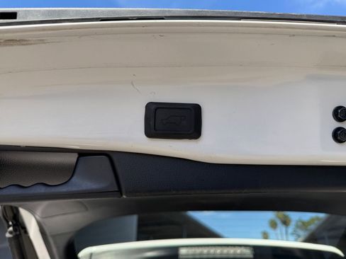 Used 2025 Toyota RAV4 XLE w/ Convenience Package image 23