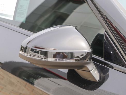 Used 2024 Audi S4 Premium Plus image 8