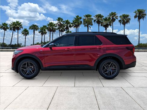New 2025 Ford Explorer ST-Line w/ Premium Package image 5