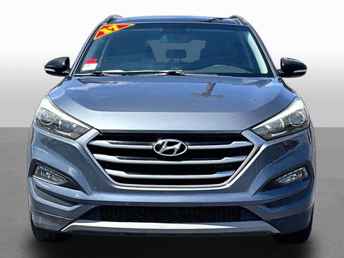 Used 2017 Hyundai Tucson Night FWD image 3