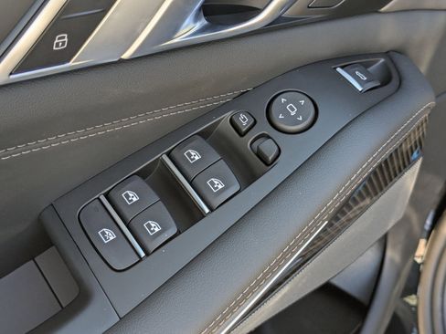 New 2026 BMW X5 M60i w/ Executive Package image 13