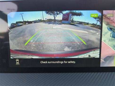 New 2026 Nissan Kicks SR image 31