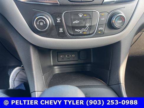 Used 2024 Chevrolet Equinox LS image 20