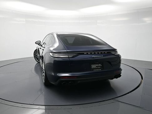 Certified 2023 Porsche Panamera 4 Platinum Edition image 27