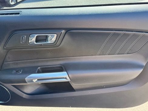 Used 2017 Ford Mustang Premium RWD image 20