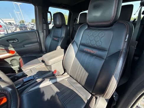 Used 2023 Nissan Frontier Pro-X w/ Pro-X Premium Package RWD image 12