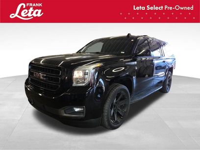 Used 2020 GMC Yukon XL SLT w/ Graphite Performance Edition
