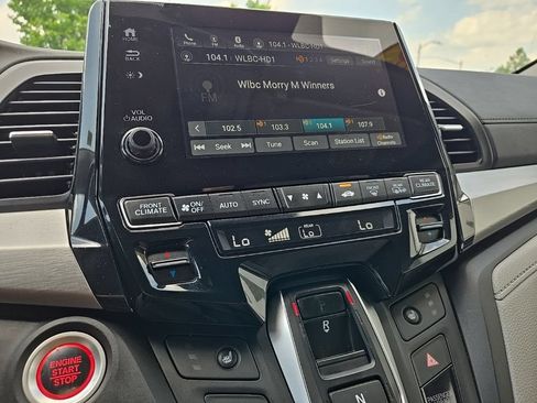 Used 2018 Honda Odyssey EX-L image 52