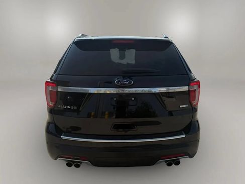 Used 2018 Ford Explorer Platinum AWD/4WD image 6