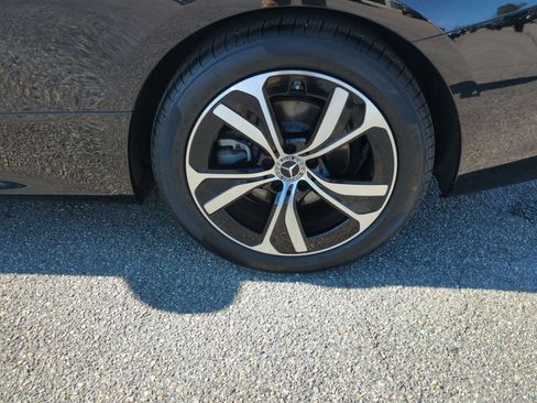 Used 2025 Mercedes-Benz CLE 300 4MATIC Cabriolet image 34