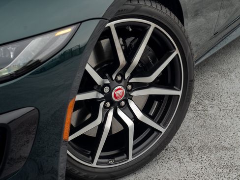 Used 2023 Jaguar F-TYPE R AWD/4WD image 10