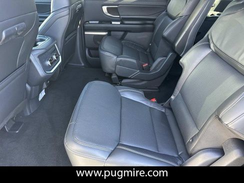 New 2026 Ford Expedition Max Platinum w/ Stealth Appearance Package image 20