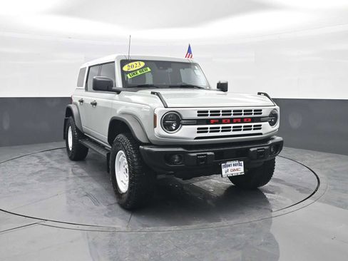Used 2023 Ford Bronco Heritage Edition image 1
