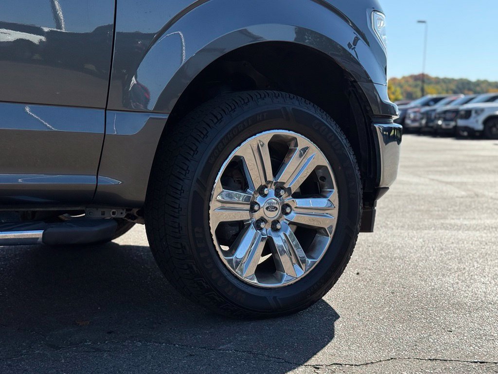 Used 2018 Ford F150 XLT w/ Equipment Group 302A Luxury AWD/4WD image 41