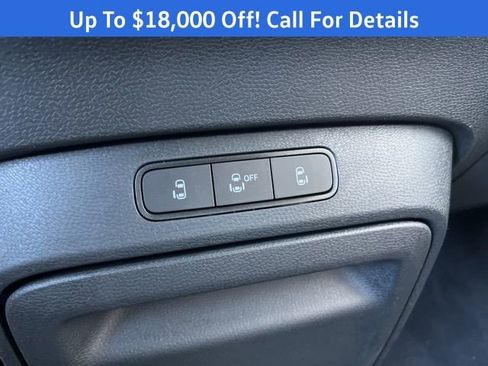 New 2025 Volkswagen ID. Buzz Pro S Plus image 33