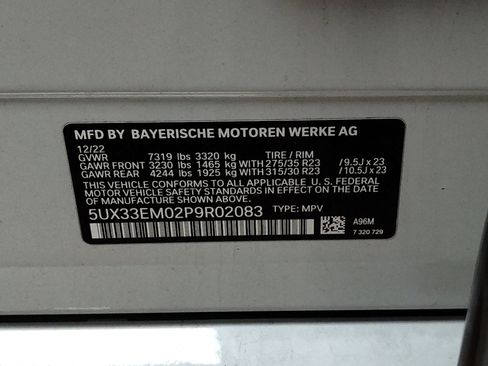 Used 2023 BMW X7 M60i w/ Executive Package image 17