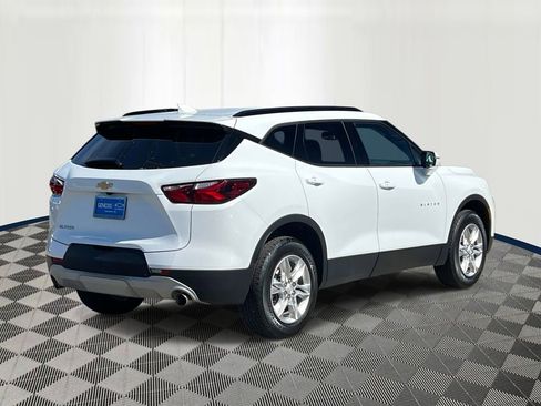 Used 2022 Chevrolet Blazer LT FWD image 5