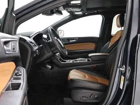 Used 2024 Ford Edge Titanium w/ Titanium Elite Package AWD/4WD image 14