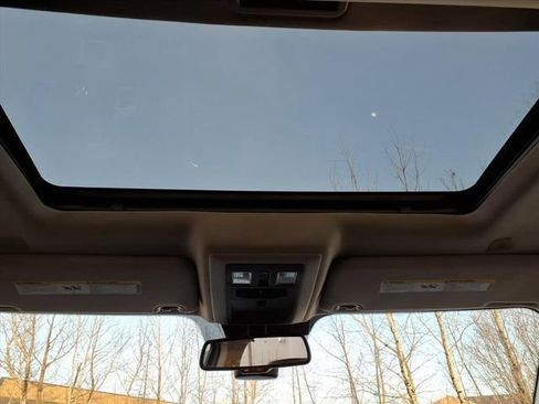 Used 2018 RAM 1500 Laramie w/ Convenience Group image 17