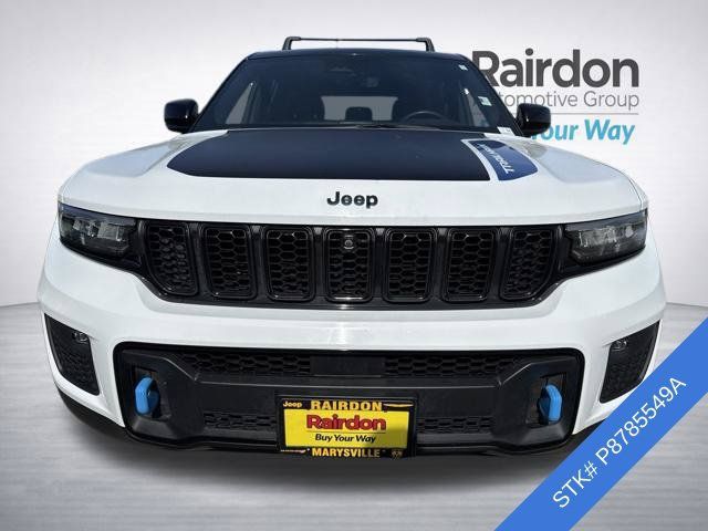 Used 2023 Jeep Grand Cherokee Trailhawk AWD/4WD image 2