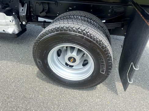 Used 2023 Chevrolet Silverado 3500 W/T w/ WT Fleet Convenience Package image 23