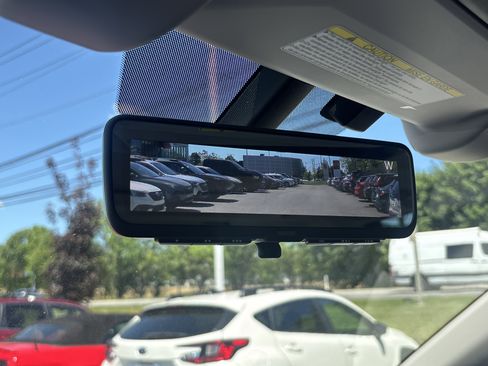 Certified 2022 Subaru Ascent Touring AWD/4WD image 31