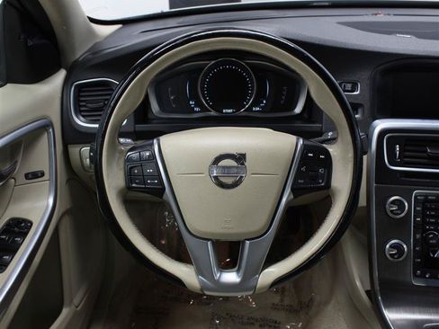 Used 2015 Volvo S60 T5 Platinum w/ Climate Package AWD/4WD image 14