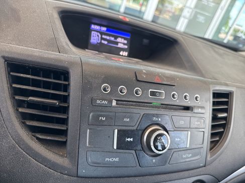 Used 2013 Honda CR-V LX image 8