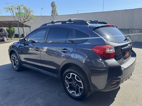 Used 2017 Subaru Crosstrek 2.0i Limited AWD/4WD image 11