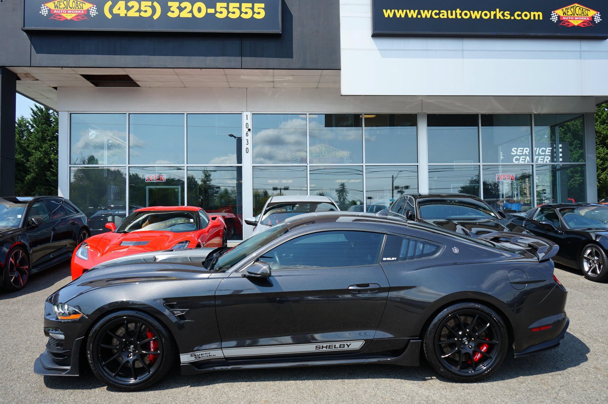 Used 2023 Ford Mustang GT Premium w/ GT Performance Package RWD image 2