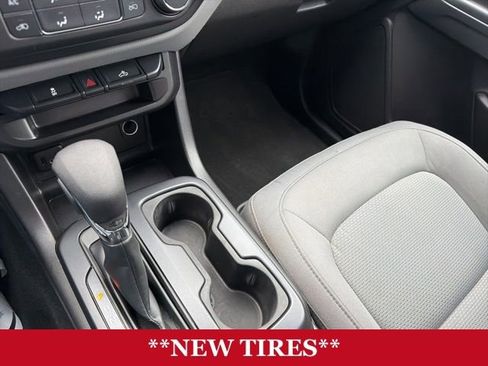 Used 2022 Chevrolet Colorado W/T w/ Custom Special Edition image 16