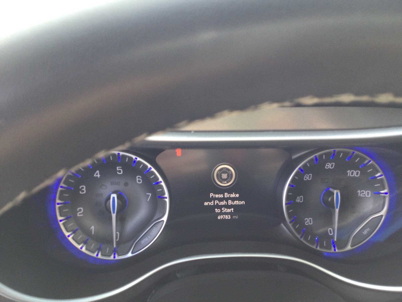 Used 2023 Chrysler Pacifica Touring-L FWD image 14