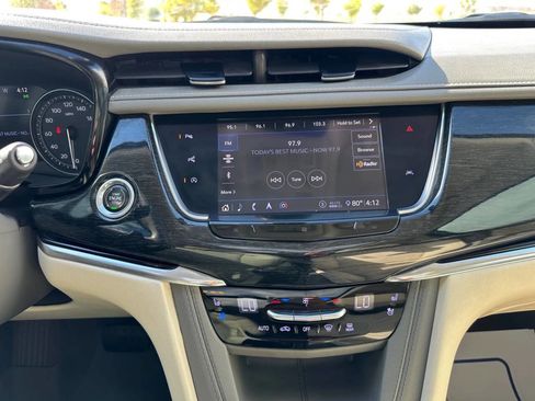 Used 2020 Cadillac XT6 Premium Luxury image 17