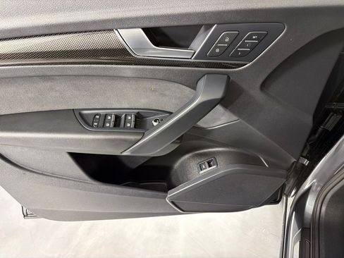 Used 2022 Audi SQ5 Premium w/ Convenience Package AWD/4WD image 11