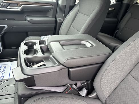 New 2026 Chevrolet Silverado 1500 LT image 23