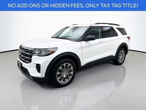 New 2026 Ford Explorer Active w/ Active Comfort Package image 3