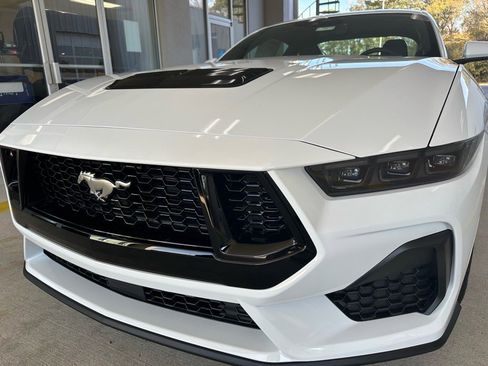 New 2026 Ford Mustang GT image 2