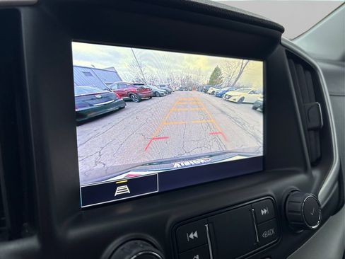 Used 2022 GMC Terrain SLT image 28