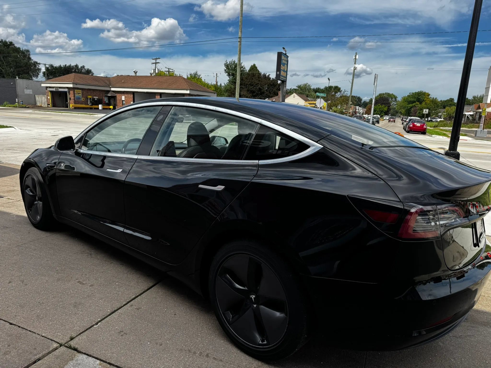Used 2018 Tesla Model 3 Long Range AWD/4WD image 5