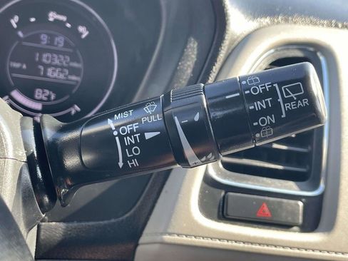 Used 2017 Honda HR-V EX-L image 30