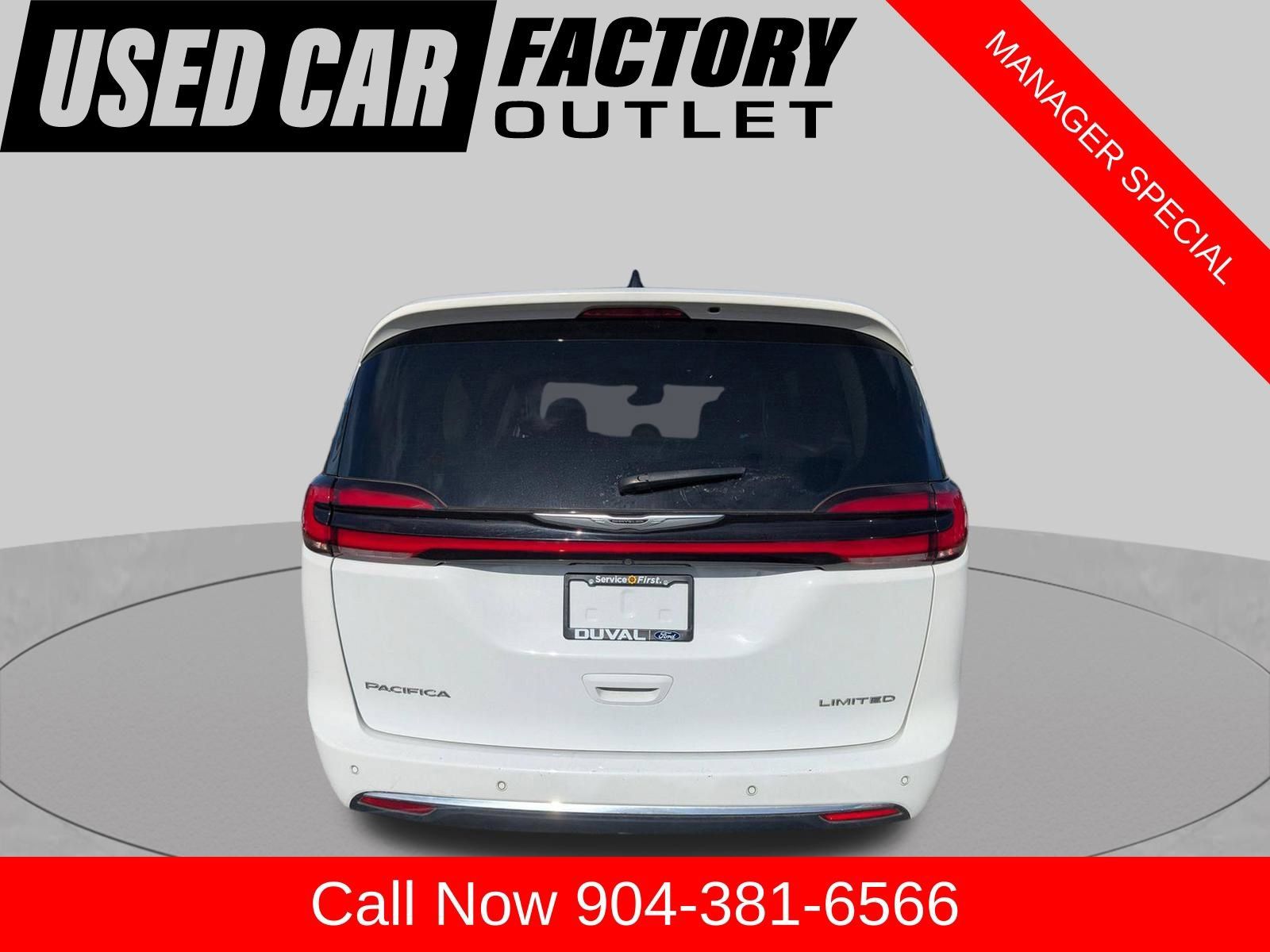 Used 2024 Chrysler Pacifica Limited FWD image 5