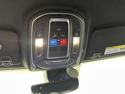Used 2022 Jeep Grand Cherokee Trailhawk AWD/4WD image 23