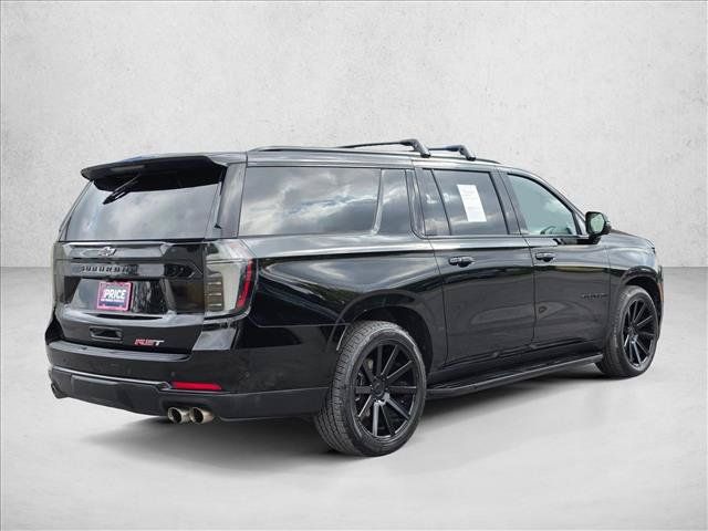 Used 2025 Chevrolet Suburban RST w/ RST Capability Package AWD/4WD image 5