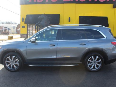Used 2021 Mercedes-Benz GLS 450 4MATIC image 25