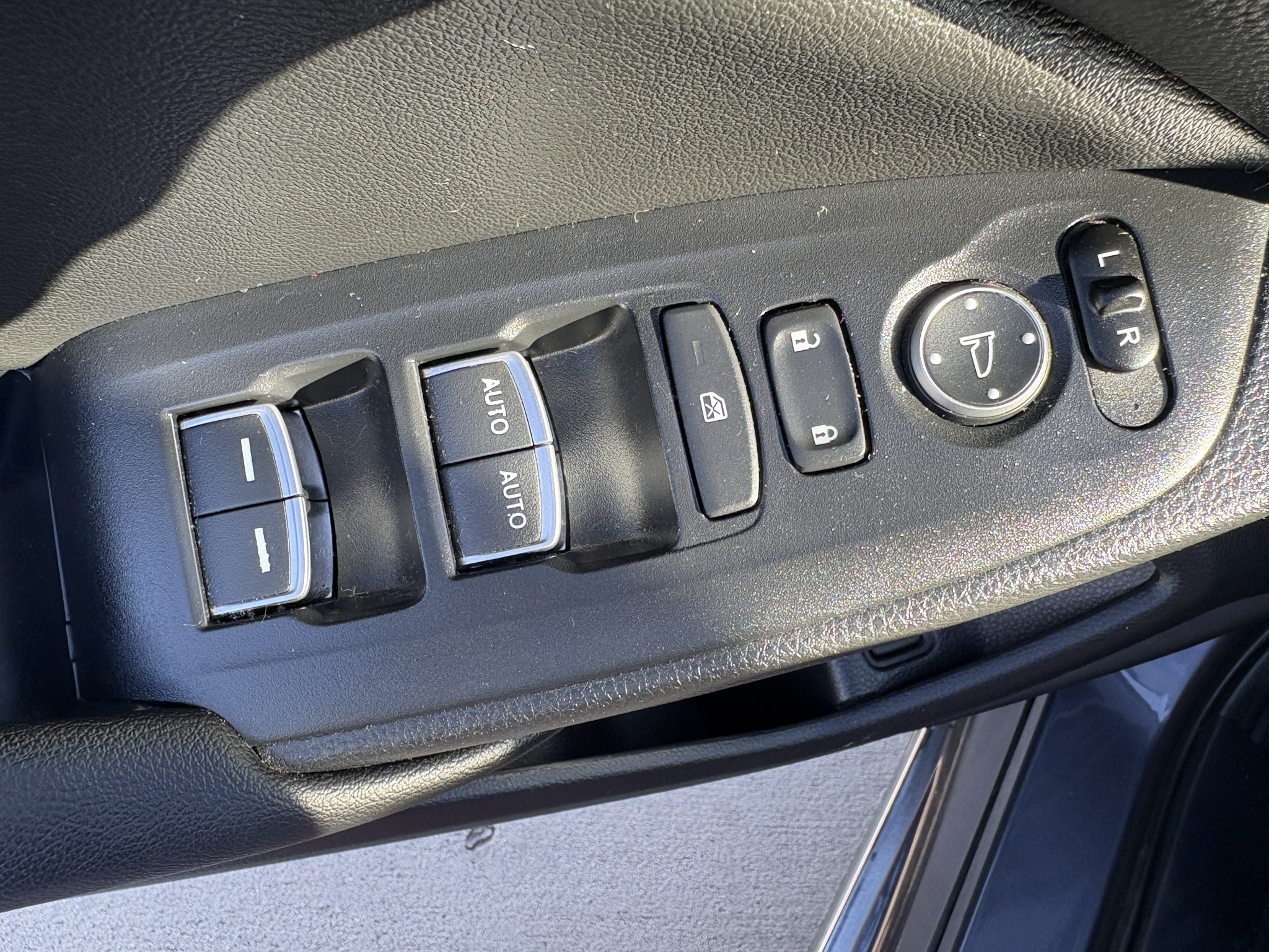 Certified 2020 Honda Accord EX image 7