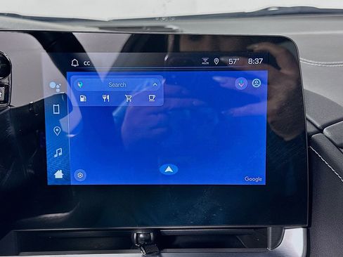 Used 2024 Chevrolet Corvette Stingray Coupe w/ Z51 Performance Package image 13