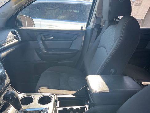 Used 2015 GMC Acadia SLE AWD/4WD image 30