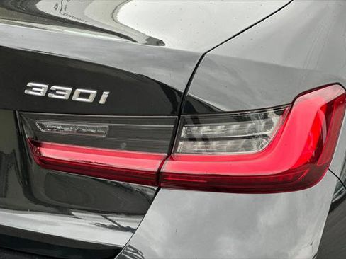 Used 2023 BMW 330i Sedan w/ Parking Assistance Package image 26